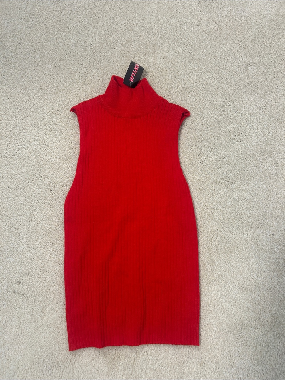 Sleeveless Turtleneck Ribbed Knit Top - Red